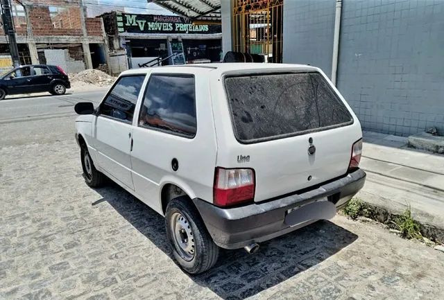 Fiat Uno Way 1.3 - Revista Carro