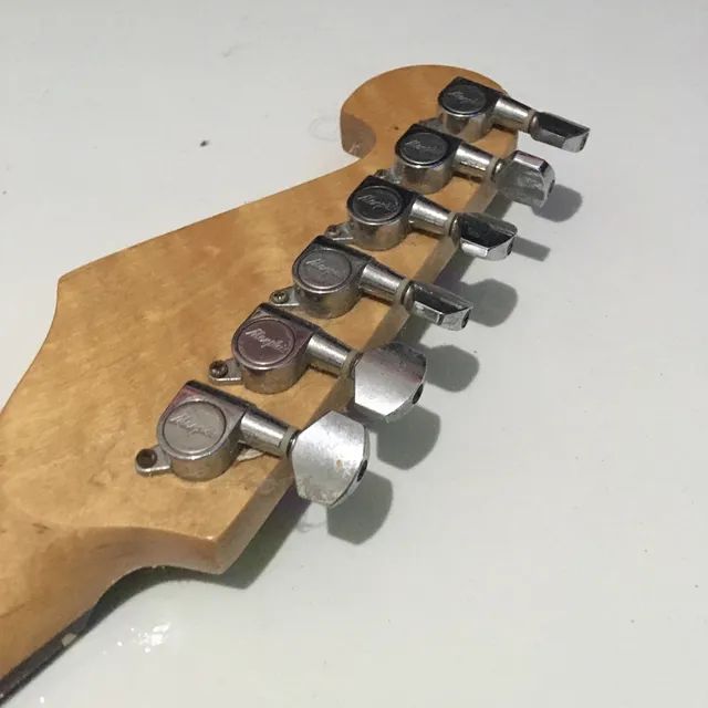 Troco celular por guitarra  +258 anúncios na OLX Brasil