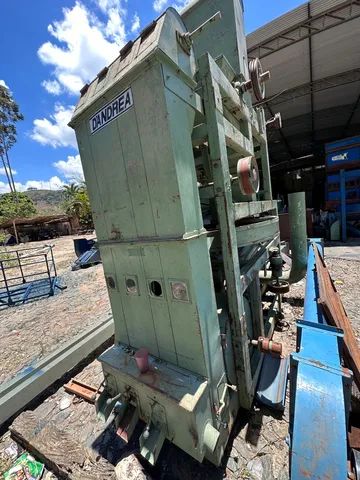 Máquina de limpar café 