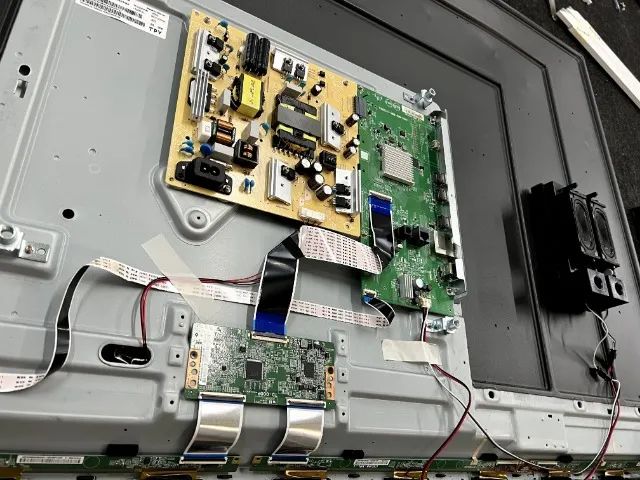 Peças (todas) Smart TV Philips 65PUG7408/78 - Foto 2