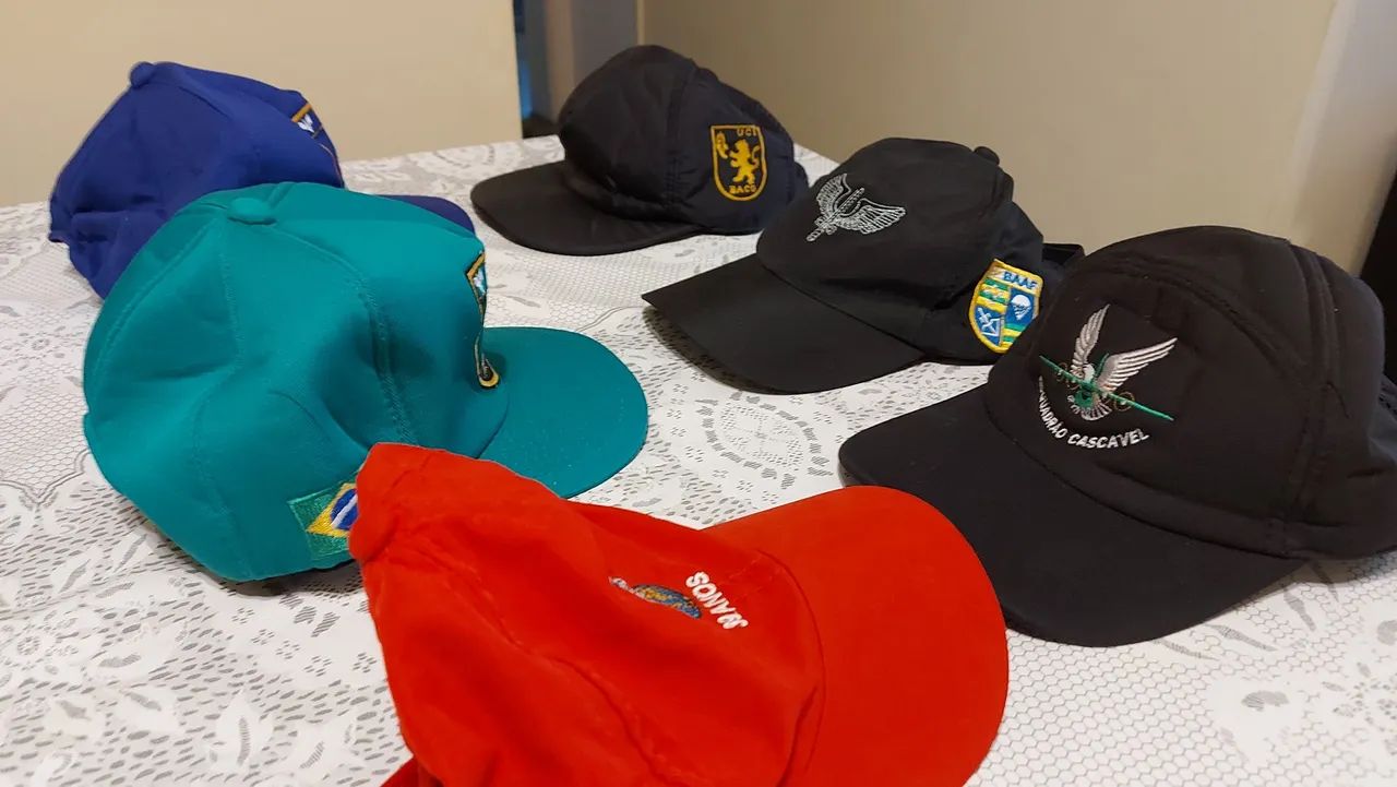 Kit com 6 Bonés Bordados - Novos - Foto 3