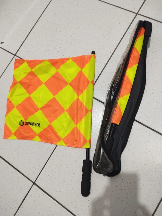 Par de bandeira pra árbitro(a) de futebol PRA RETIRAR HOJE