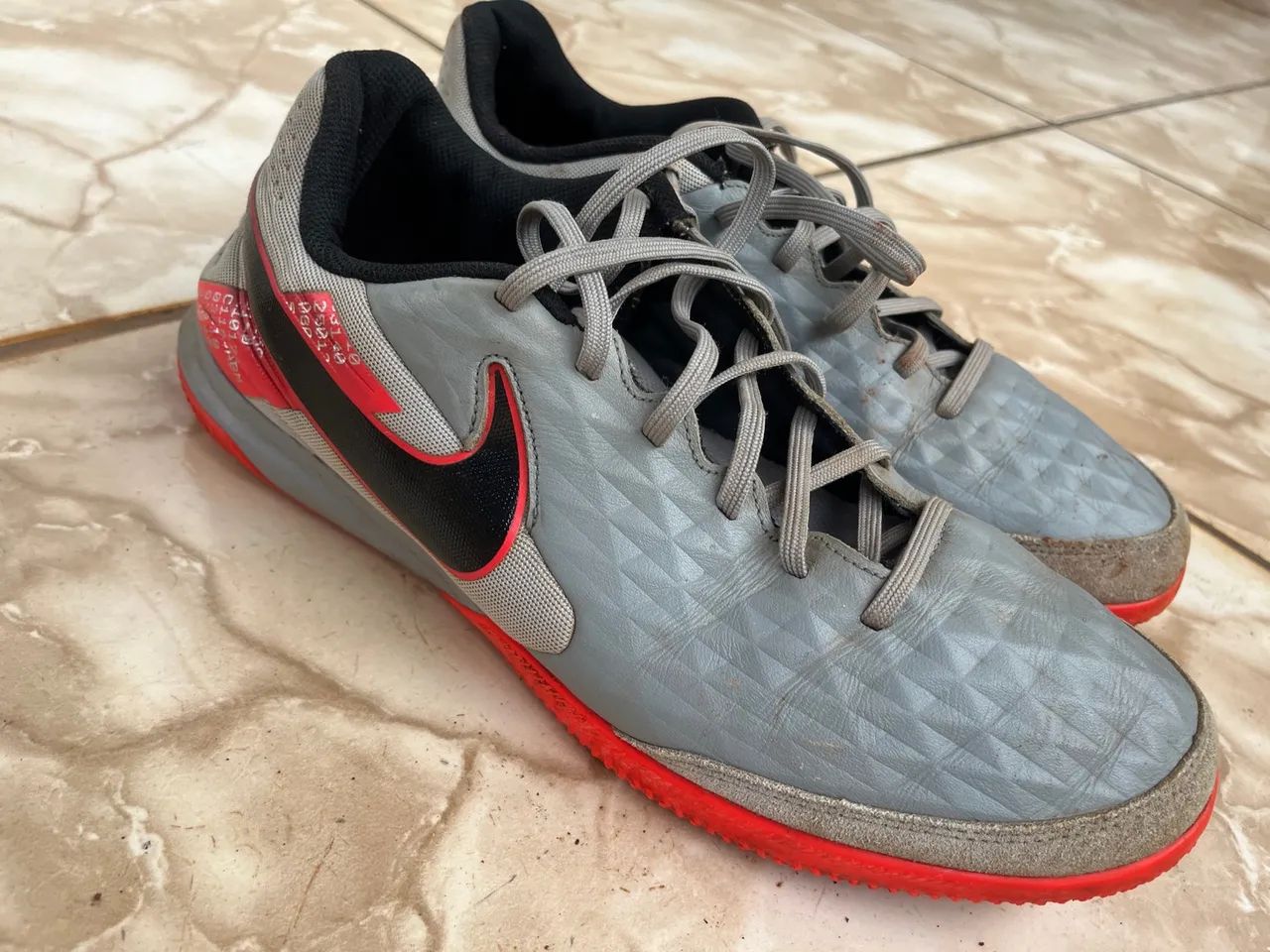 Tênis futsal Nike tiempo 42 