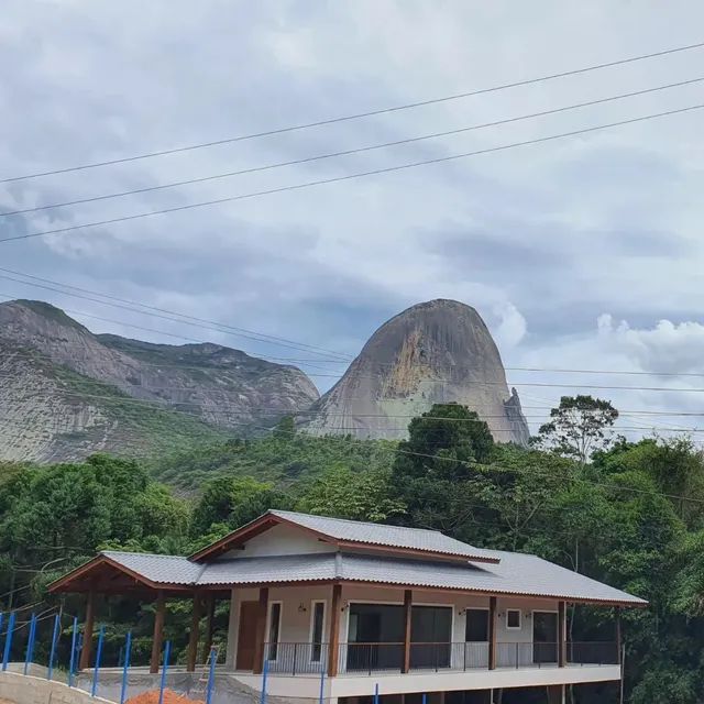 Excelente área em Pedra Azul/ E.S. 2.000 m2