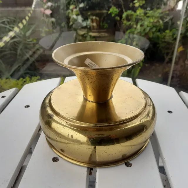 Fruteira antiga ou centro de mesa antiga em latão  15cm x 20cm - Foto 4