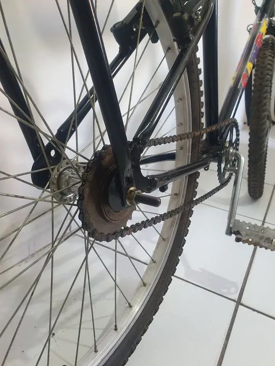 Bike bicicleta aro 24 muito nova - Foto 5