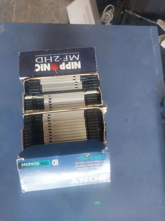 Disquetes antigos MF2-HD - Foto 4