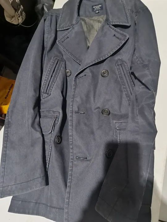  Abercrombie & fitch sem uso,