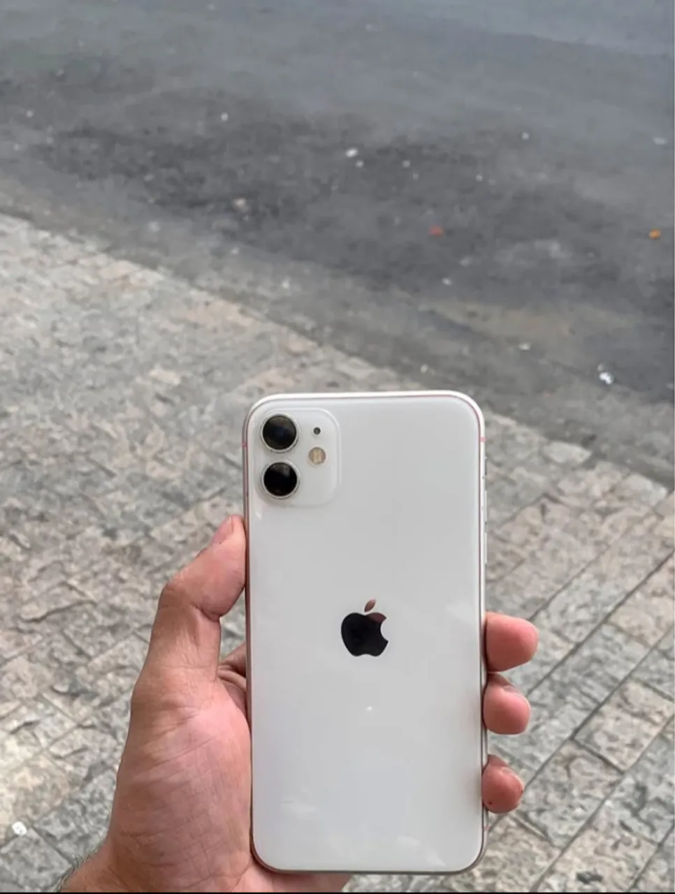 Iphone 11 branco novo 256 gb excelente 