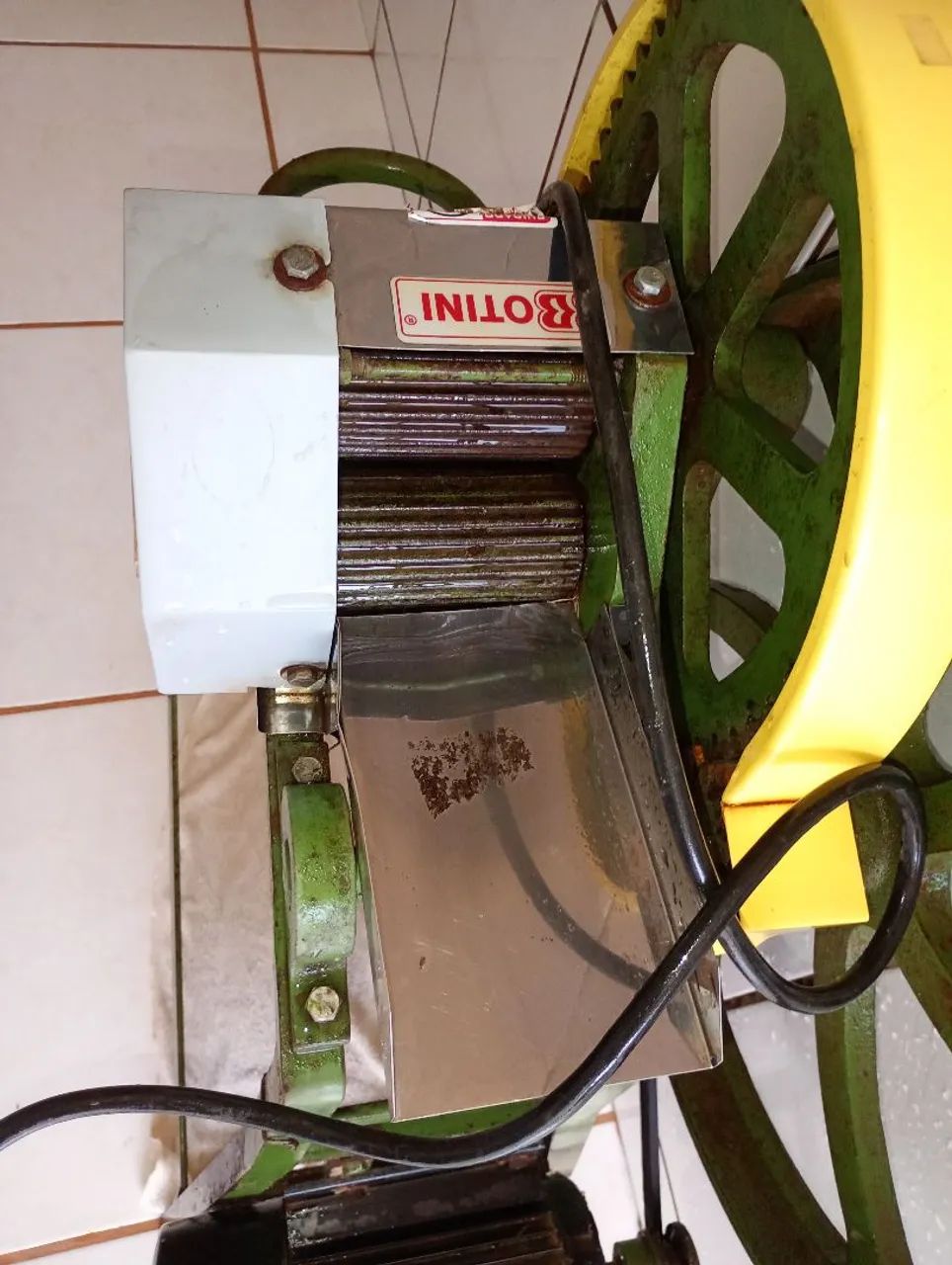 Engenho de moer Cana elétrico 64298558201985122