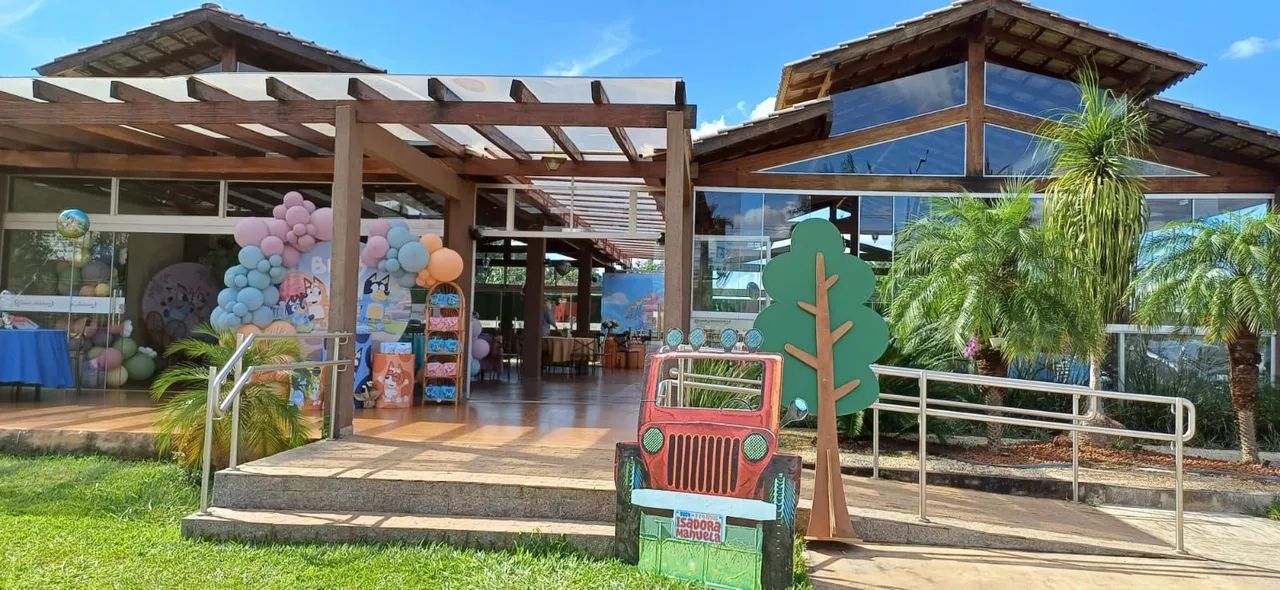 Espaço/salão para evento no park way qd1.