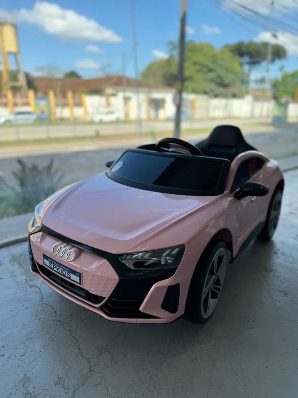 Carrinho Elétrico Infantil 12v Audi Cor Rosa