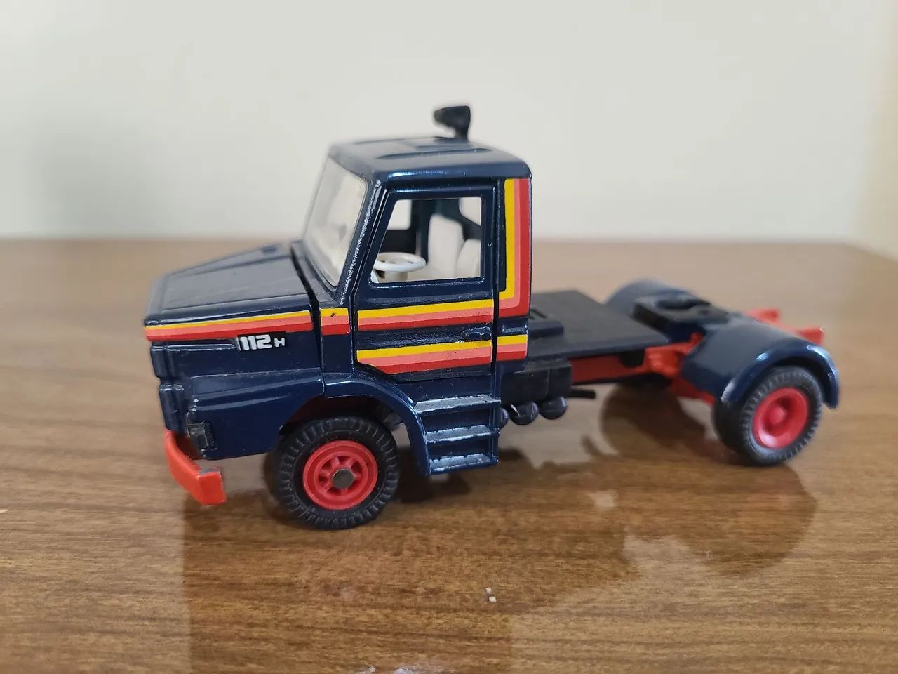 Rara Miniatura Arpra Caminhão Scania 112 H Escala 1:50 - Foto 2