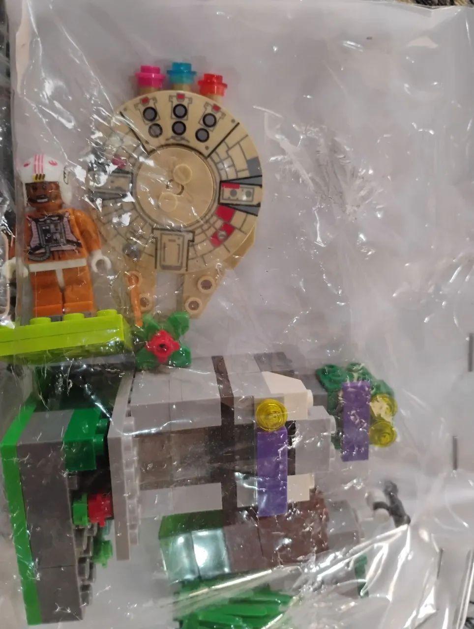Lotizinho Lego Star Wars Millennium Falcon - Foto 2