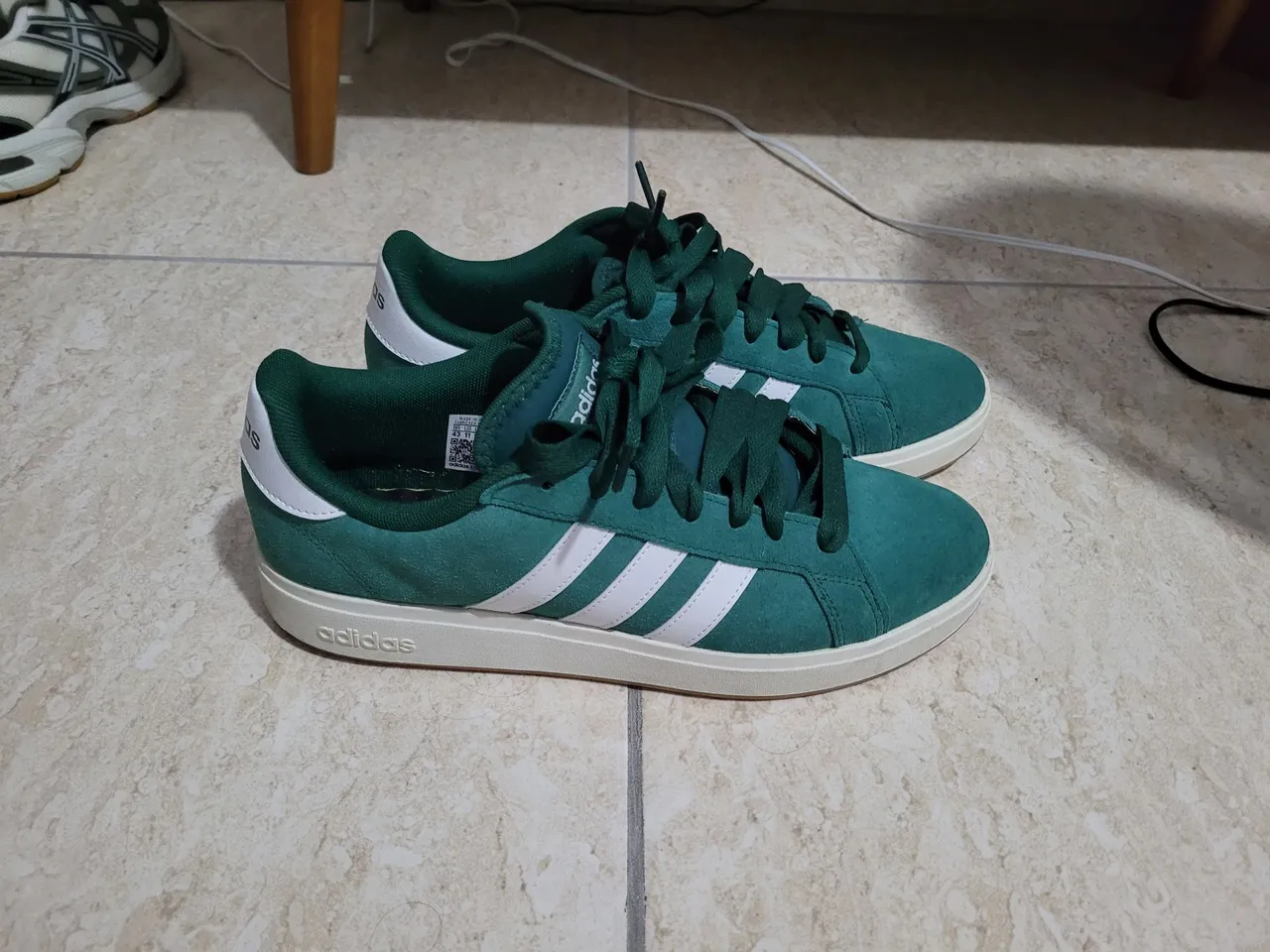 Tênis Adidas Grand Court 00s Verde