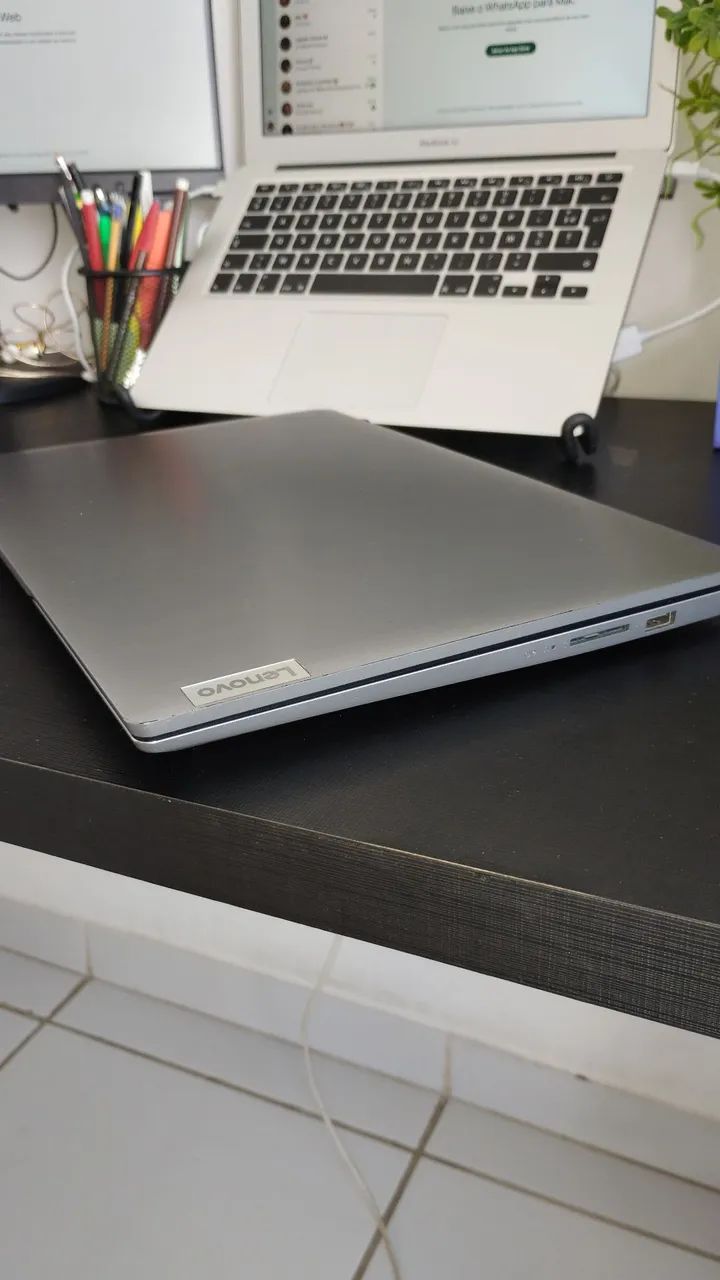 Notebook Lenovo 