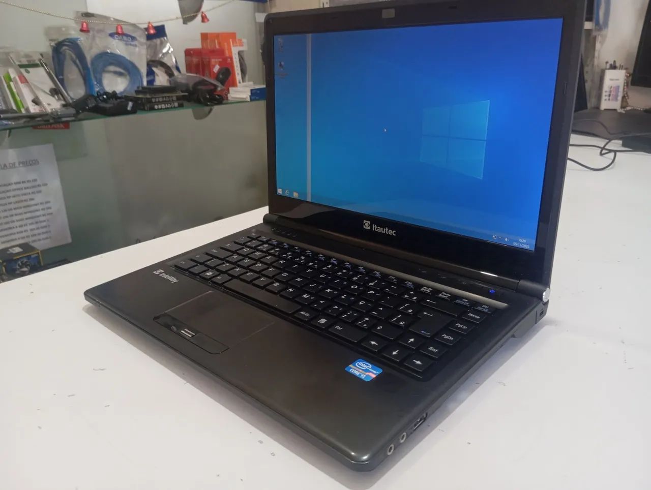 NOTEBOOK CORE i5- Read the entire announcement 64315686795266121