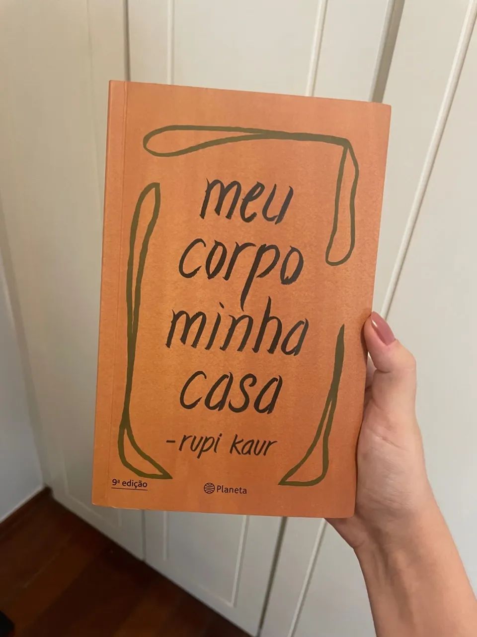 livro Rupi Kaur
