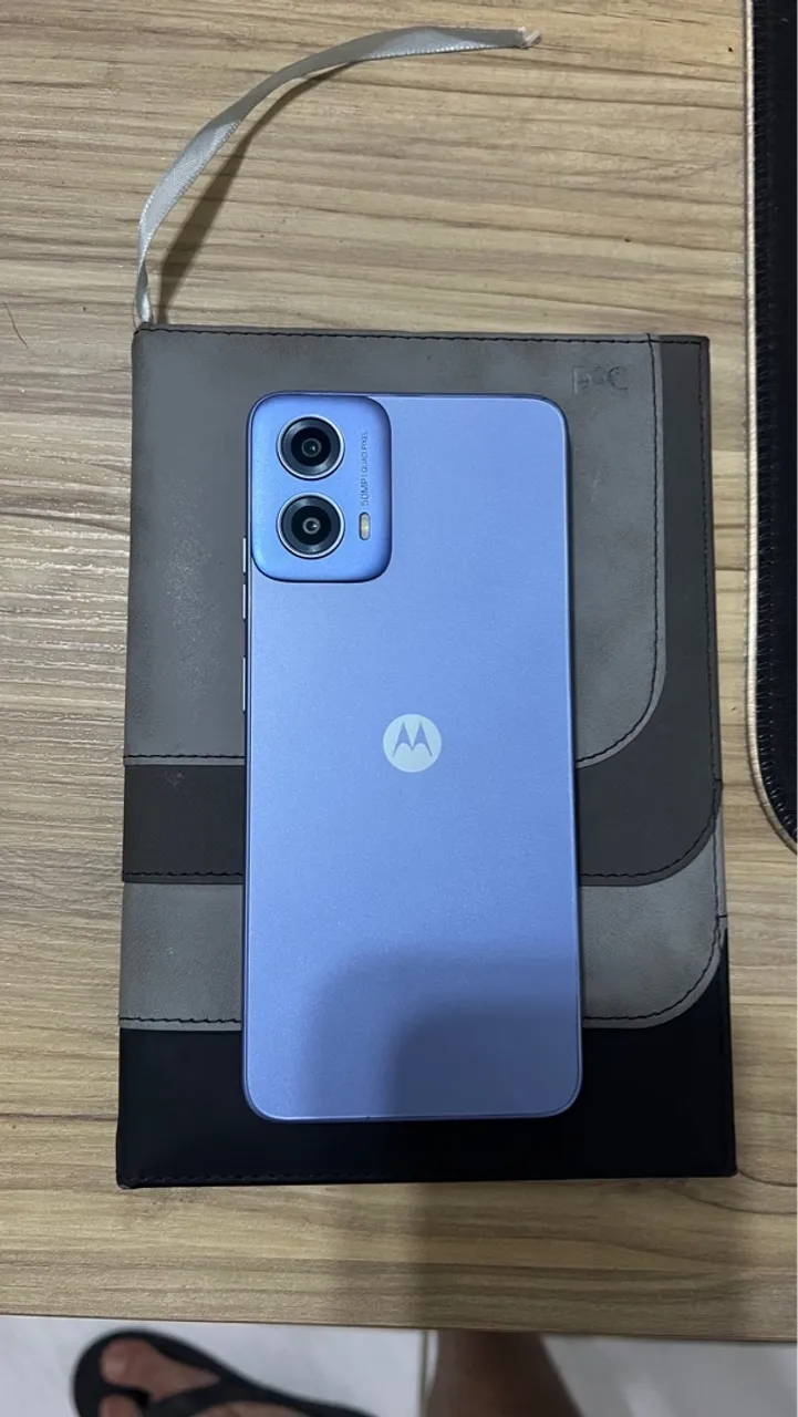 Smartphone Motorola Moto G34 5G 256GB Tela 6.5" 16GB RAM Câmera 50MP + 2MP Selfie 16MP