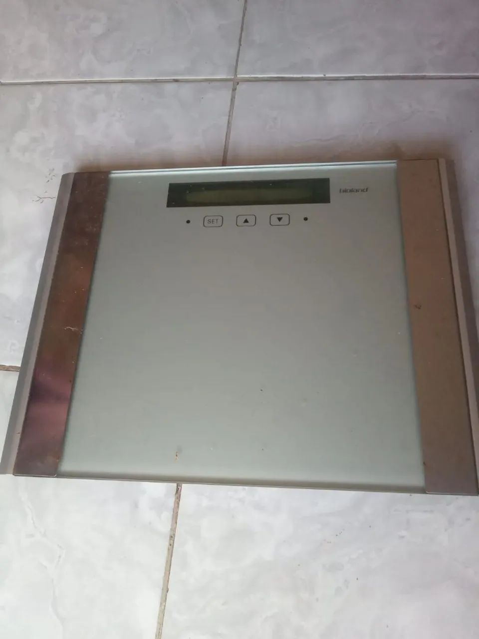 R$40 Balança Digital Corporal c/defeito.