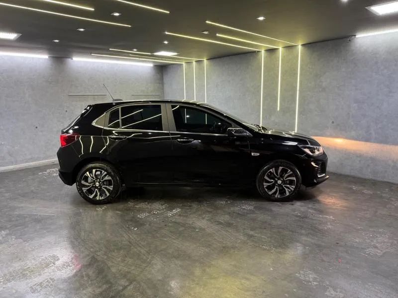 CHEVROLET ONIX HATCH PREM. 1.0 12V TB FLEX 5P AUT. 2025 - Foto 5