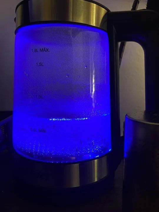 Chaleira Elétrica Oster Tea 1,8L, com Infusor de Chá - 220V (NOVO) - Foto 5