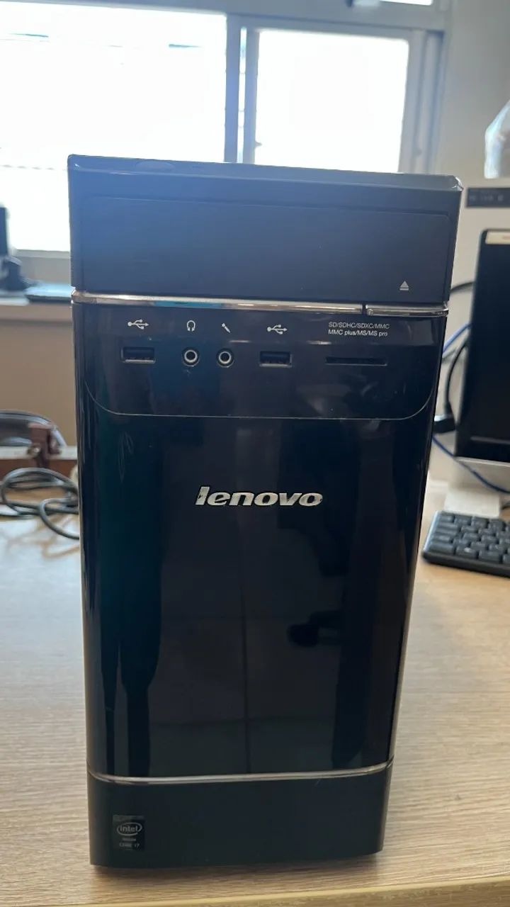 Gabinete Lenovo + placa mae com defeito+ coooer