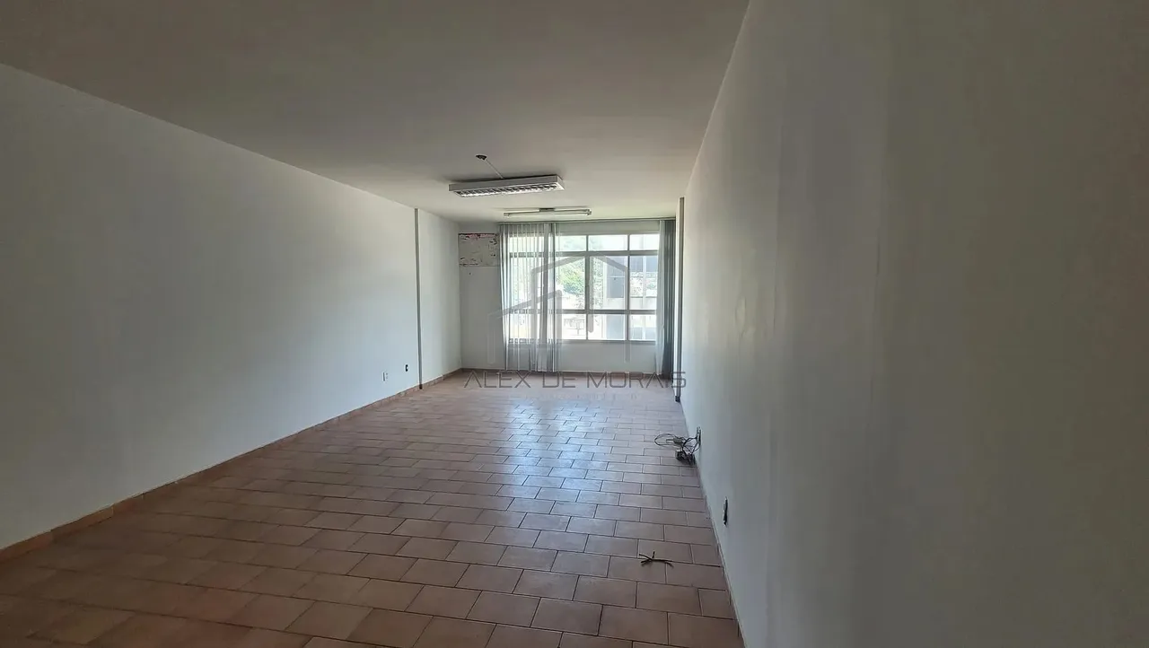 Sala comercial pronta para a venda no Centro de Vitória