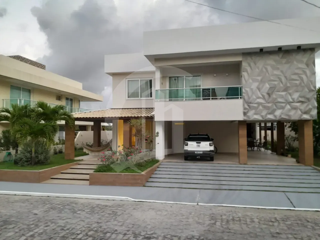 Casa à Venda no Condomínio Maikai Residence