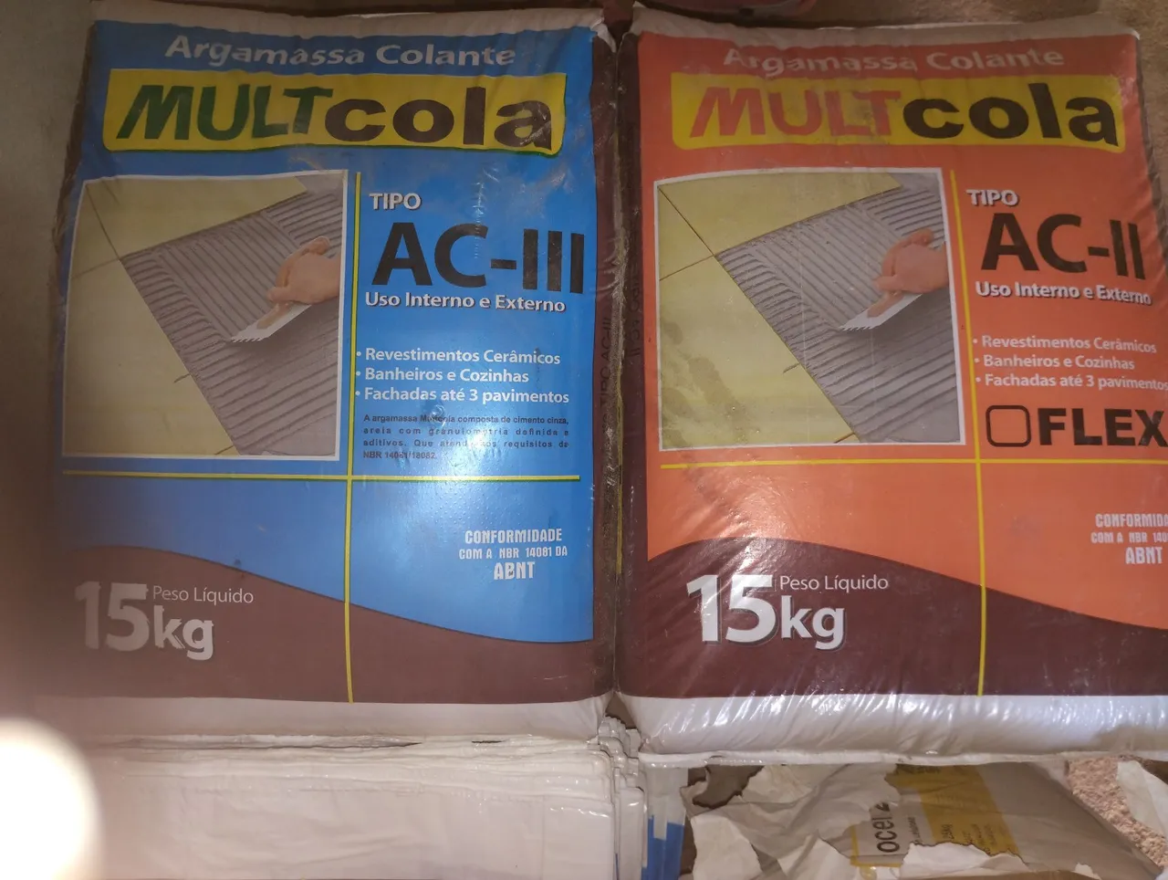 Argamassa Colante Multcola AC-II e AC-III 15kg