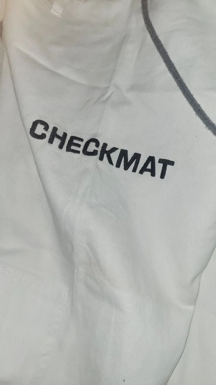 Kimono de Jiu-Jitsu Branco Oficial Check Mat, Usado Poucas Vezes, Otimo Estado - Foto 2