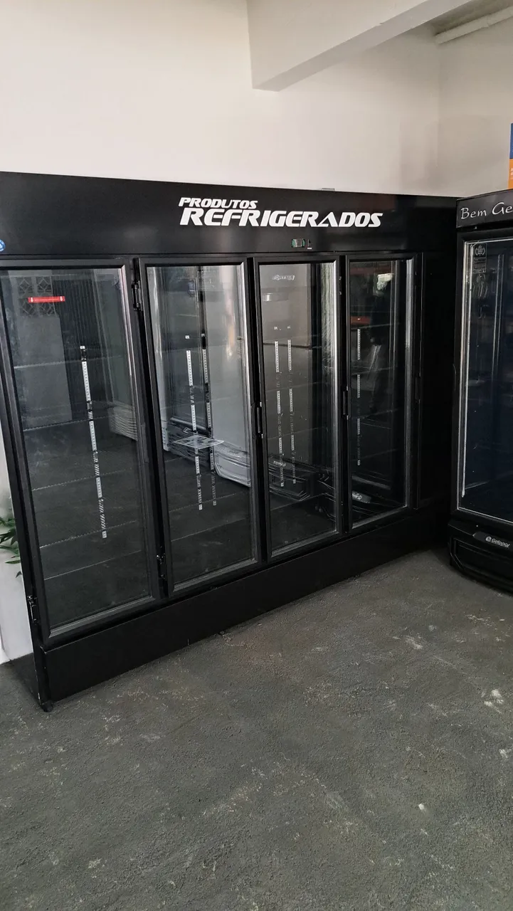 A. Auto servico visa cooler 5 portas black