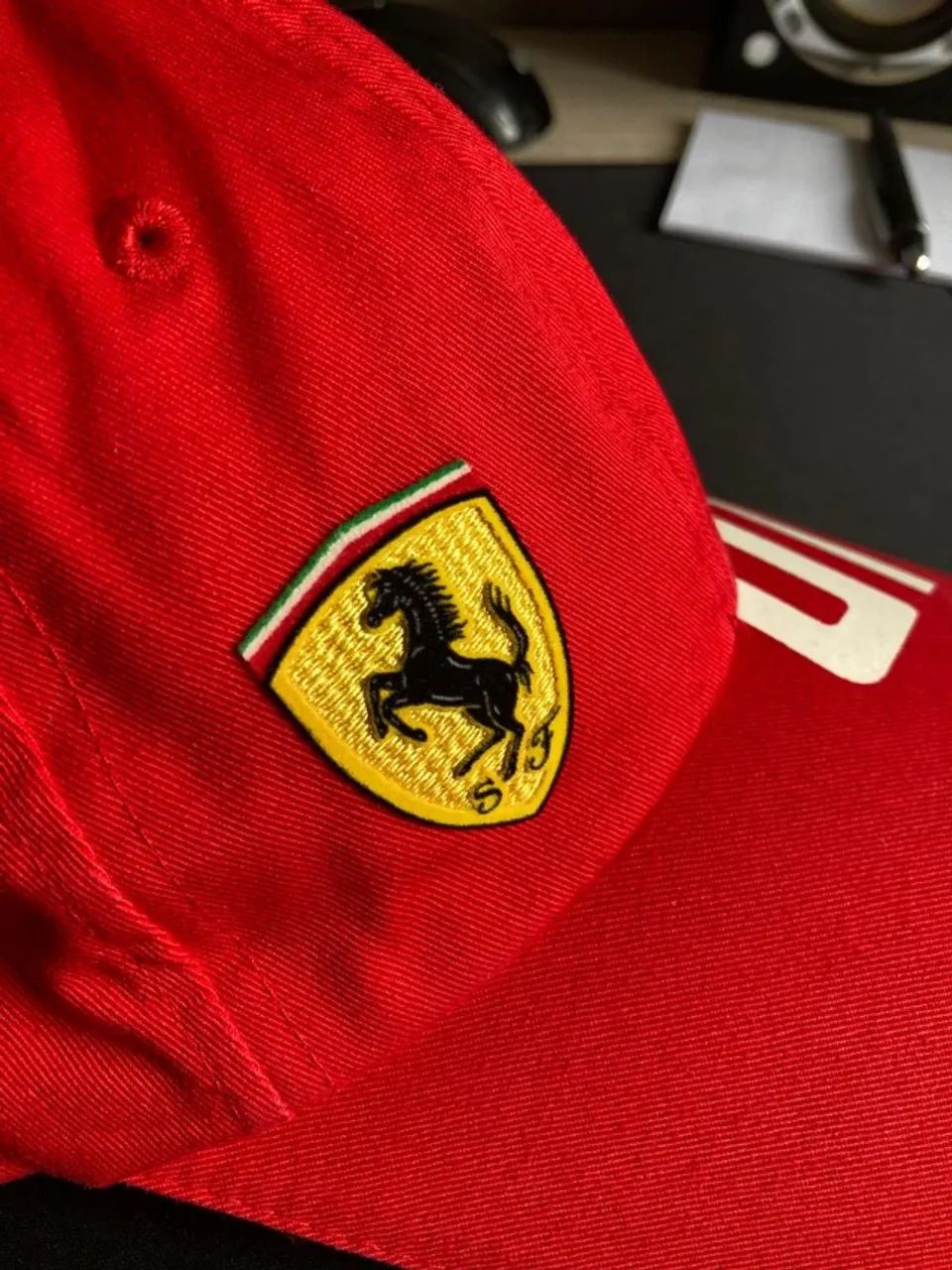Boné Ferrari Original - Logo bordada - Foto 4