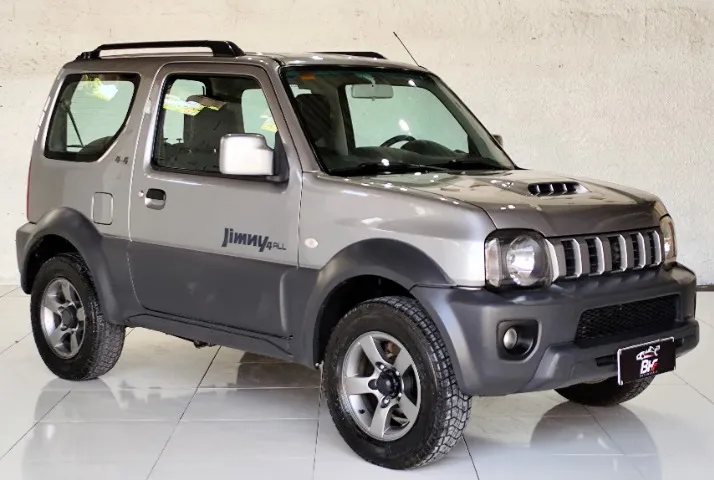 Jimny 1.3 ano 2020 com apenas 58.000 KM