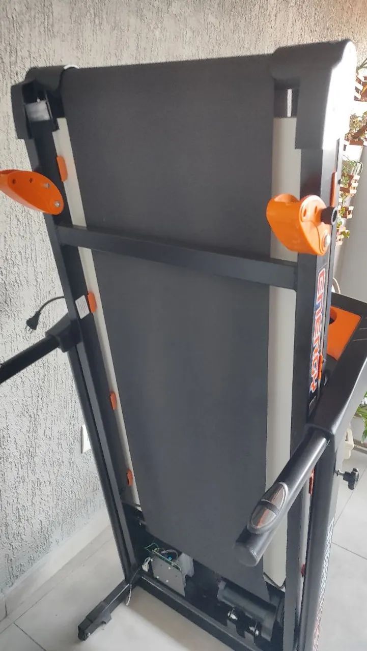 Vendo esteira eletrônica super nova  - Foto 3
