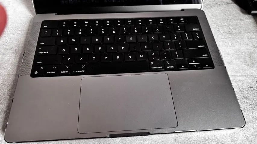 Macbook Pro M3 8gb - 512bg SSD (1 ano de uso)  - Foto 4