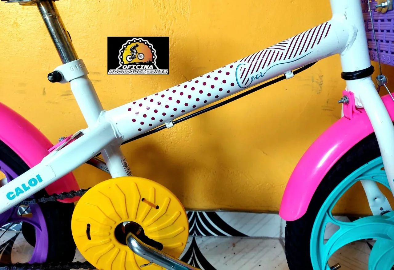 Bike infantil semi nova aro 16, Entregamos à Domicílio.  - Foto 4
