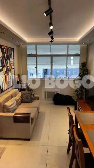 Apartamento : / Residencial / Centro