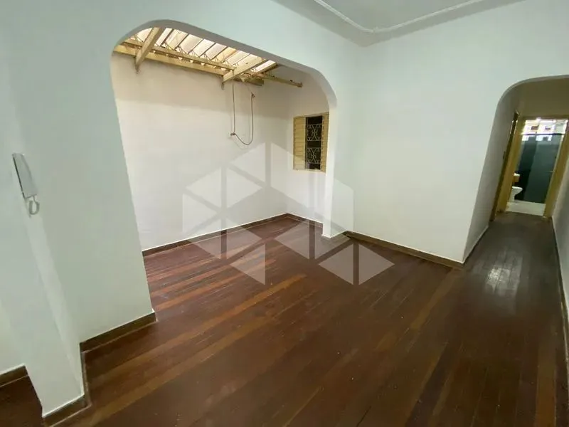 Apartamento em MENINO DEUS
