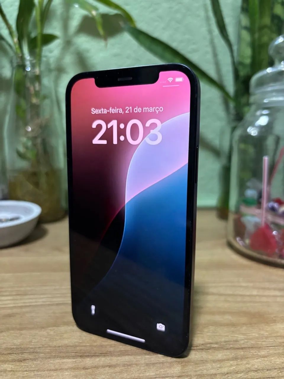 Vendo IPhone 12 Ótimo Estado R$2k