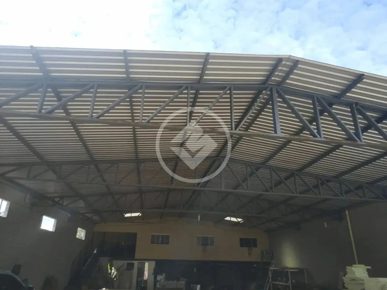 REF: OFFICE2229 Galpão com 499,70m²/476,10m², Aparecida de Goiânia- GO codigo: 48185