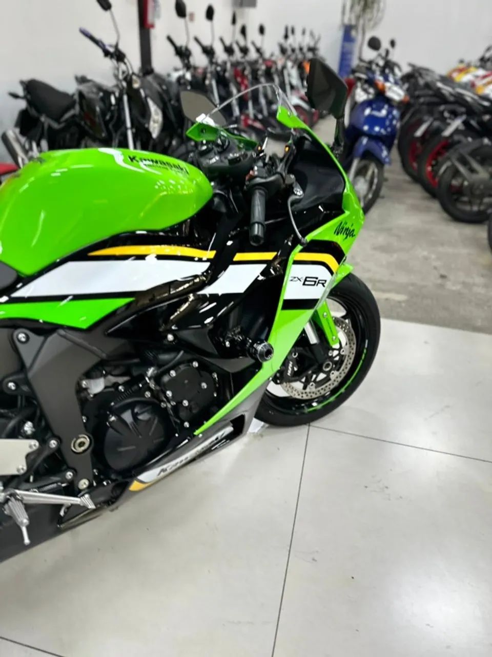 Kawasaki Zx-6r 636cc 2025 - 1445413540 | OLX