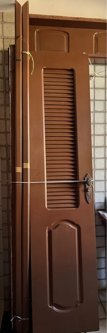 Porta de pau darco 4 folhas  - Foto 3