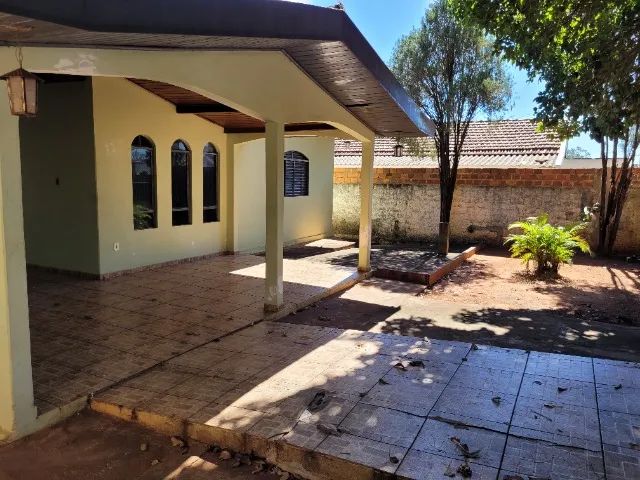 Vendo Casa no centro de Loanda-PR - Foto 5