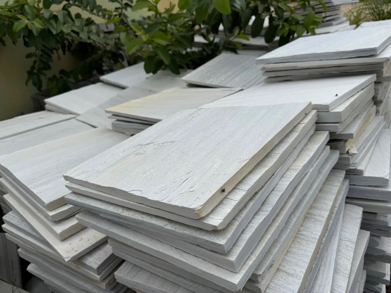 Pisos de Pedra São Tomé - Branco -  Novo - Foto 5