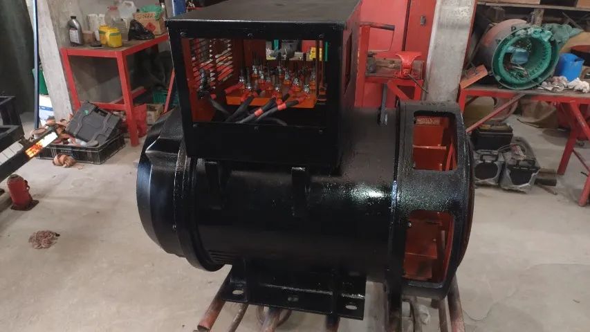 Gerador Solteiro WEG 450 KVA - Foto 4