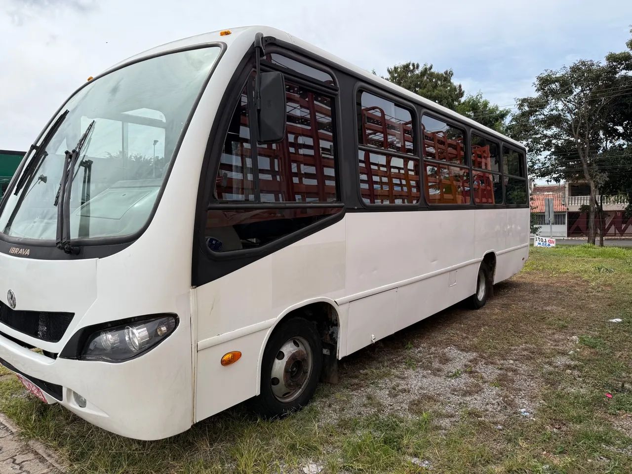 ÔNIBUS IBRAVA APOLLO 26 PASSAGEIROS DIESEL MOTOR MWM 9.150 ANO 2010 - Foto 3