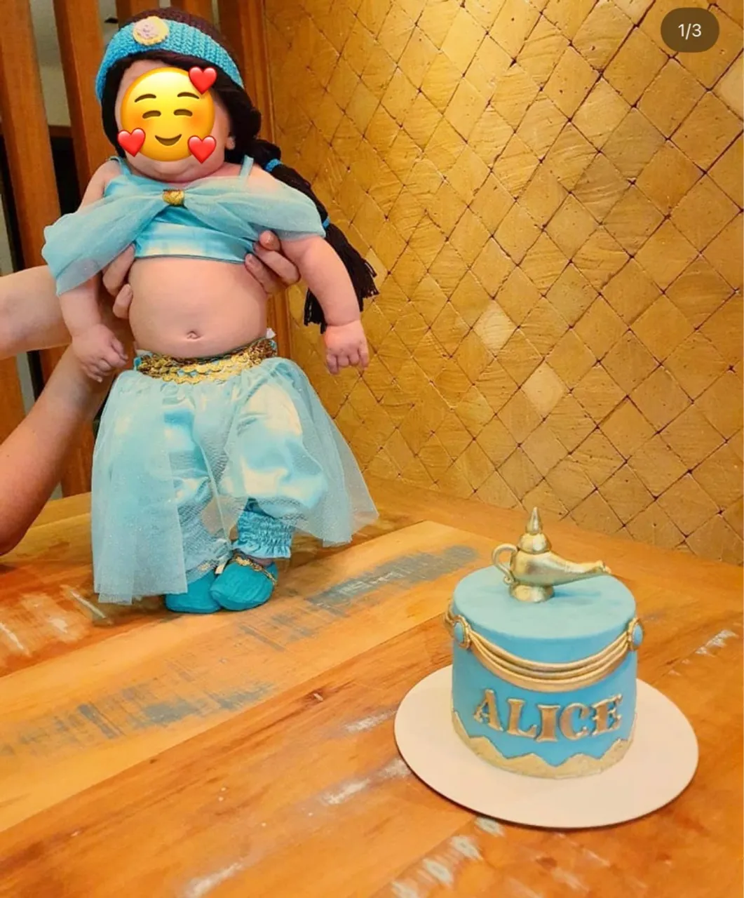 Fantasia + touca peruca + sapatinhos Jasmine Bebê 3meses