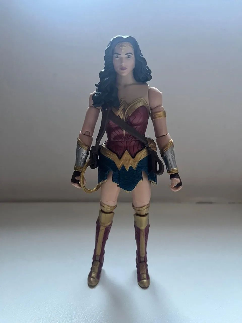 Boneco Wonder Woman e She-Hulk