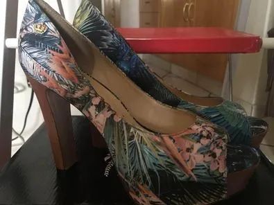 Sapato Peep Toe Tropical Carmim n.36 - Foto 4